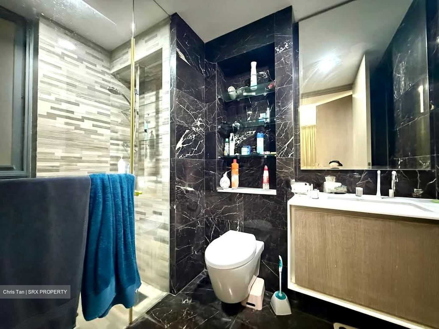 J Gateway (D22), Condominium #585487911